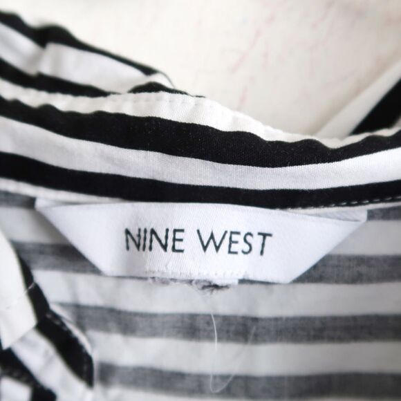 Nine West Black & White Striped Button-Up Shirt - Size Medium - Picture 4 of 9